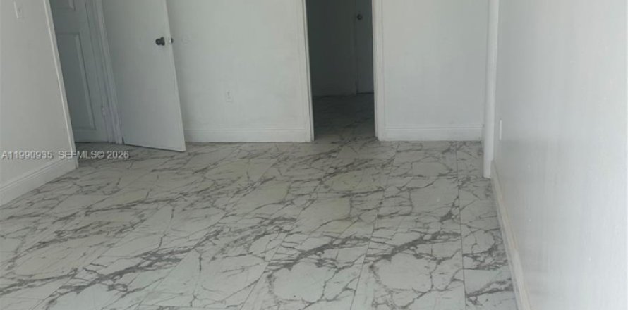 Appartement à North Miami, Floride 2 chambres, 95.04 m2 № 2056889