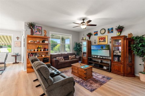 Casa en venta en Dade City, Florida, 3 dormitorios, 159.98 m2 № 1908980 - foto 12