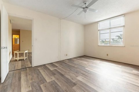 Купить кондоминиум в Брейдентон, Флорида 5 комнат, 87.33м2, № 2105228 - фото 9