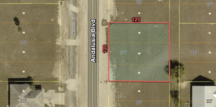 Land in Cape Coral, Florida № 2094454
