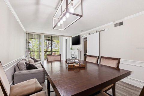 Condo in Tampa, Florida, 2 bedrooms № 2093148 - photo 19