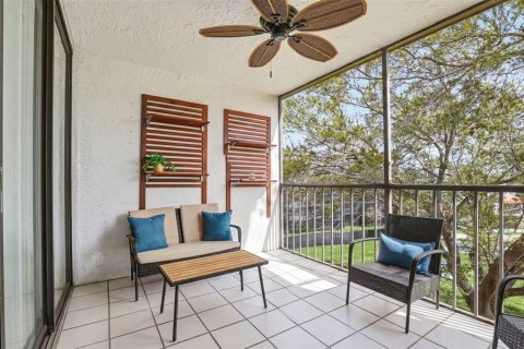 Condo in Tampa, Florida, 2 bedrooms № 2093148 - photo 29
