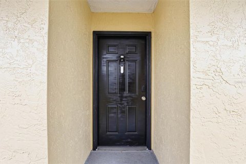Condo in Tampa, Florida, 2 bedrooms № 2093148 - photo 5