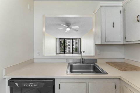 Купить кондоминиум в Саут-Палм-Бич, Флорида 3 комнаты, 97.83м2, № 2181056 - фото 7