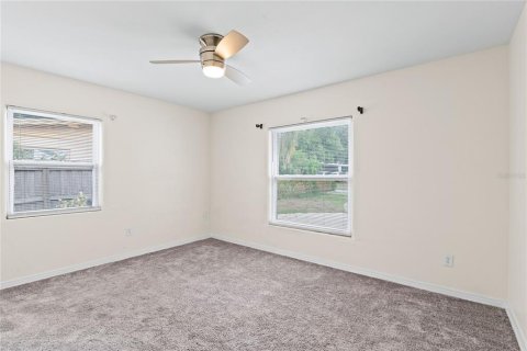 House in Orlando, Florida 4 bedrooms, 159.42 sq.m. № 1670611 - photo 27