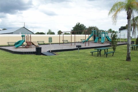 Townhouse in Davenport, Florida 1 bedroom, 37.16 sq.m. № 1915944 - photo 11
