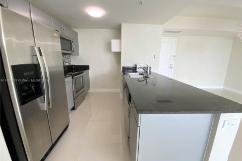 Copropriété à louer à Miami, Floride: 2 chambres, 86.86 m2 № 1943817 - photo 9