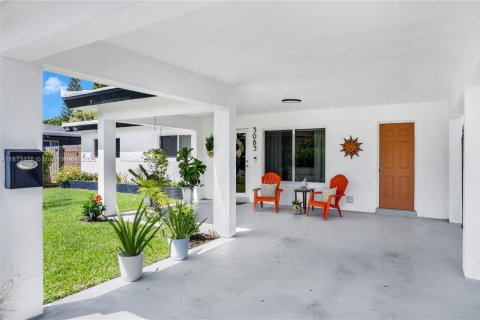 Villa ou maison à vendre à Wilton Manors, Floride: 3 chambres, 117.06 m2 № 1923006 - photo 5