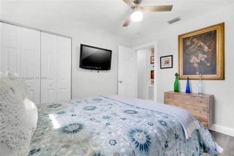 Villa ou maison à vendre à Wilton Manors, Floride: 3 chambres, 117.06 m2 № 1923006 - photo 22
