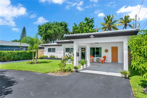 Villa ou maison à vendre à Wilton Manors, Floride: 3 chambres, 117.06 m2 № 1923006 - photo 1