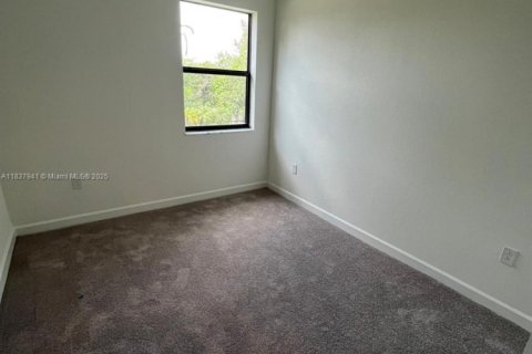 Townhouse in Homestead, Florida 4 bedrooms, 169.08 sq.m. № 1823595 - photo 29