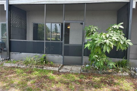 Condo in Tampa, Florida, 1 bedroom  № 2209825 - photo 12