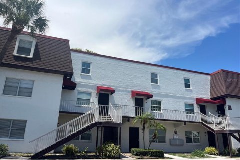 Condo in Tampa, Florida, 1 bedroom  № 2209825
