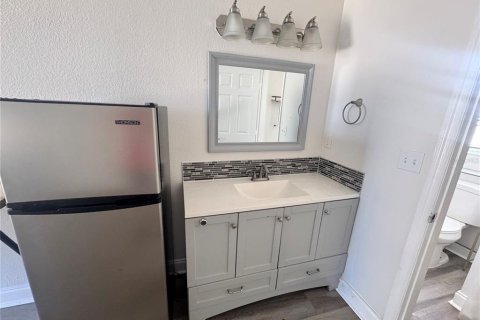 Apartamento en alquiler en Daytona Beach Shores, Florida, 41.81 m2 № 1901145 - foto 5