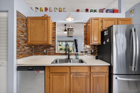 Casa en venta en Port St. Lucie, Florida, 3 dormitorios, 113.53 m2 № 2260134 - foto 24