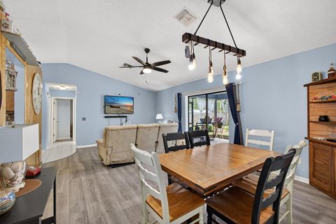 Casa en venta en Port St. Lucie, Florida, 3 dormitorios, 113.53 m2 № 2260134 - foto 14