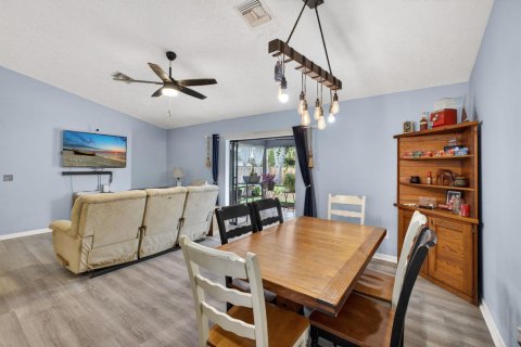 Casa en venta en Port St. Lucie, Florida, 3 dormitorios, 113.53 m2 № 2260134 - foto 10