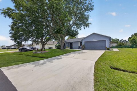 Casa en venta en Port St. Lucie, Florida, 3 dormitorios, 113.53 m2 № 2260134 - foto 2