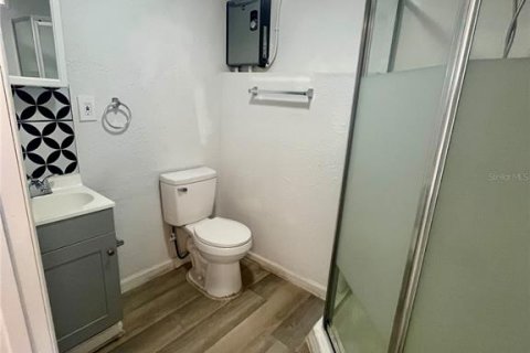 Снять в аренду виллу или дом в Холидэй, Флорида 1 комната, 101.82м2, № 2157163 - фото 10
