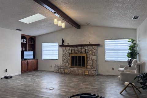 Villa ou maison à vendre à Weeki Wachee, Floride: 3 chambres, 207.26 m2 № 1916562 - photo 20