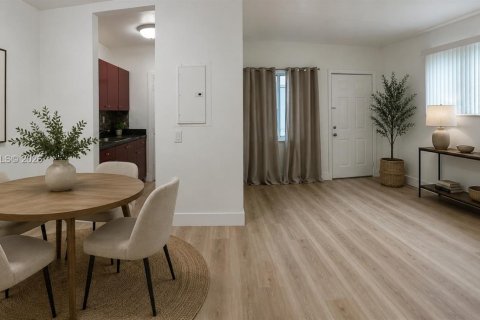 Apartment in Miami, Florida 1 bedroom, 63.17 sq.m. № 2155111 - photo 2