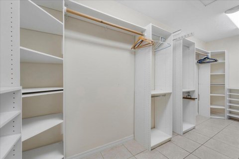 Villa ou maison à vendre à Moore Haven, Floride: 4 chambres, 251.39 m2 № 2146702 - photo 15