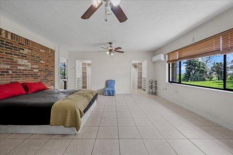 Villa ou maison à vendre à Moore Haven, Floride: 4 chambres, 251.39 m2 № 2146702 - photo 12