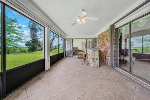 Villa ou maison à vendre à Moore Haven, Floride: 4 chambres, 251.39 m2 № 2146702 - photo 23
