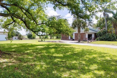 Villa ou maison à vendre à Moore Haven, Floride: 4 chambres, 251.39 m2 № 2146702 - photo 6