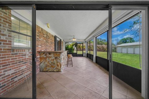 Villa ou maison à vendre à Moore Haven, Floride: 4 chambres, 251.39 m2 № 2146702 - photo 21