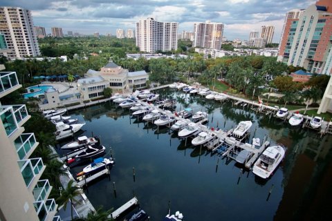 Condominio en venta en Aventura, Florida, 2 dormitorios, 187.66 m2 № 1992065 - foto 18