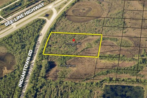 Commercial property in Jupiter, Florida № 2245277 - photo 4