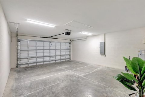 Купить виллу или дом в Сарасота, Флорида 8 комнат, 128.21м2, № 1586590 - фото 29