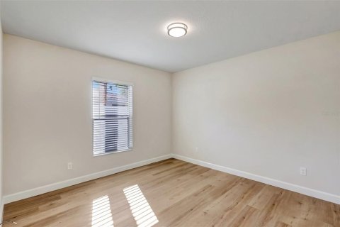 Купить виллу или дом в Сарасота, Флорида 8 комнат, 128.21м2, № 1586590 - фото 27