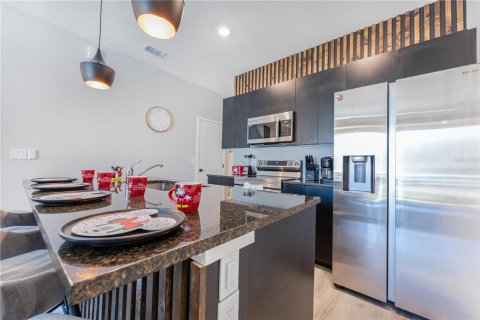 Touwnhouse à vendre à Kissimmee, Floride: 3 chambres, 126.81 m2 № 2409877 - photo 14