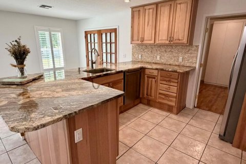 House in Royal Palm Beach, Florida 4 bedrooms, 185.8 sq.m. № 2086932 - photo 9