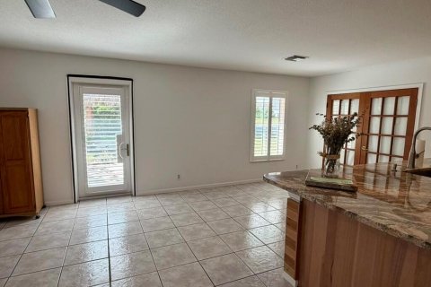 House in Royal Palm Beach, Florida 4 bedrooms, 185.8 sq.m. № 2086932 - photo 12