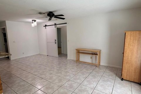House in Royal Palm Beach, Florida 4 bedrooms, 185.8 sq.m. № 2086932 - photo 7