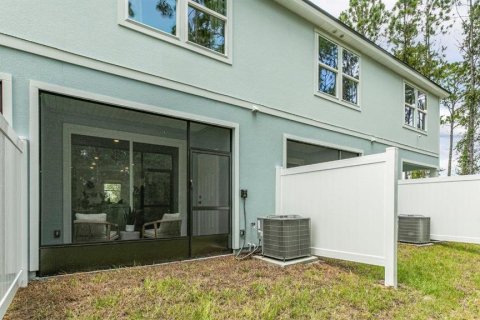Townhouse in Saint Augustine, Florida 2 bedrooms, 103.03 sq.m. № 2197777 - photo 3