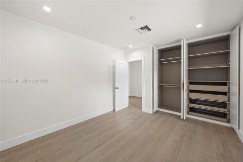 Villa ou maison à louer à Pinecrest, Floride: 4 chambres, 199.55 m2 № 2010858 - photo 24