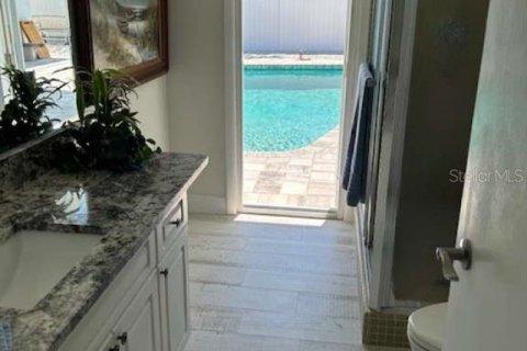 Casa en venta en Clearwater, Florida, 4 dormitorios, 202.81 m2 № 1582286 - foto 22