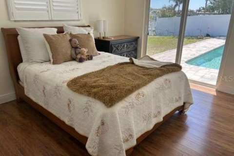 Casa en venta en Clearwater, Florida, 4 dormitorios, 202.81 m2 № 1582286 - foto 20