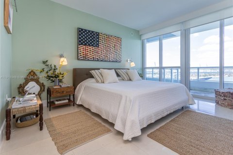 Copropriété à vendre à Miami Beach, Floride: 2 chambres, 139.26 m2 № 2013625 - photo 27