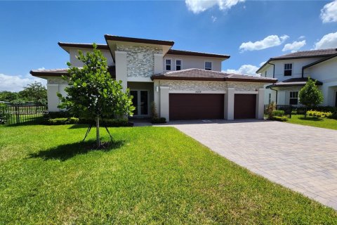 Casa en venta en Davie, Florida, 5 dormitorios, 367.71 m2 № 1882112 - foto 1