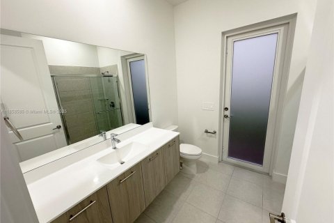 Casa en venta en Davie, Florida, 5 dormitorios, 367.71 m2 № 1882112 - foto 11