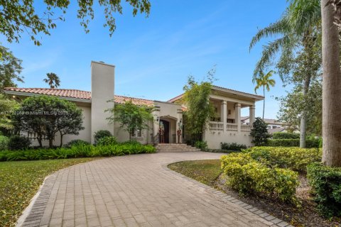 Casa en venta en Coral Gables, Florida, 6 dormitorios, 597.83 m2 № 1859359 - foto 2
