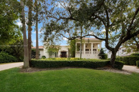Casa en venta en Coral Gables, Florida, 6 dormitorios, 597.83 m2 № 1859359 - foto 1