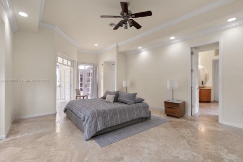 Casa en venta en Coral Gables, Florida, 6 dormitorios, 597.83 m2 № 1859359 - foto 15