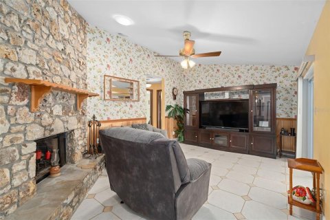 House in Orlando, Florida 3 bedrooms, 159.51 sq.m. № 1842132 - photo 17