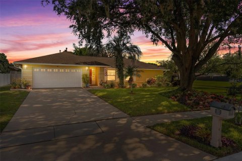 House in Orlando, Florida 3 bedrooms, 159.51 sq.m. № 1842132 - photo 1